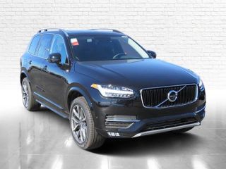 Used 2018 Volvo XC90 T6 Momentum in Van Nuys, California