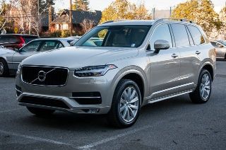 Used 2016 Volvo XC90 Momentum in Palo Alto, California